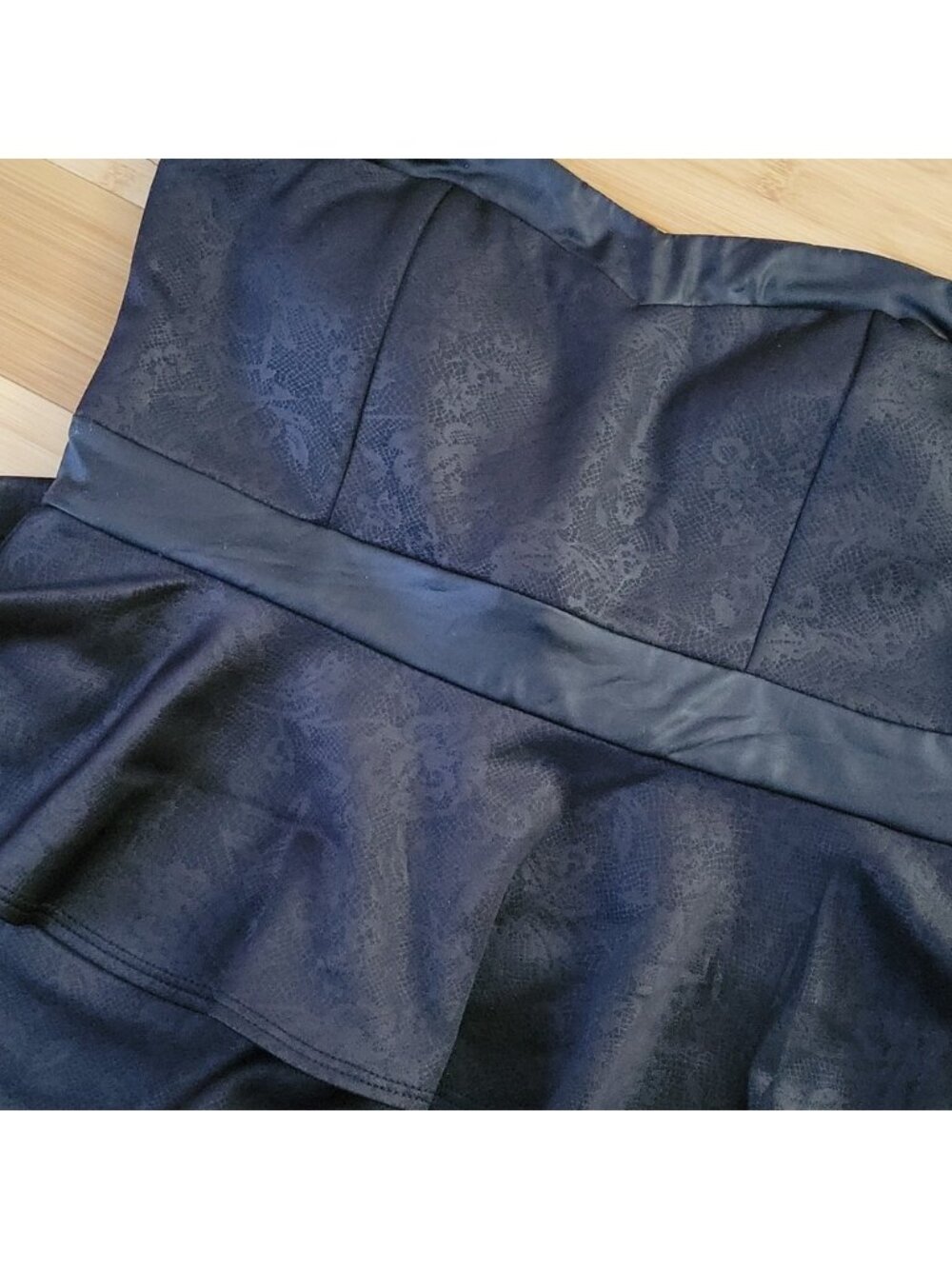 Black peplum mini dress 1XL - Picture 4 of 7